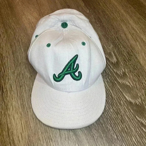Mens New Era Atlanta Braves White Hat - 8 - Picture 1 of 9